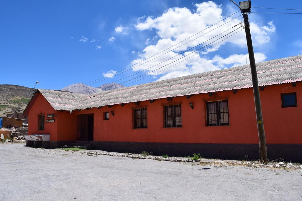 Pachamama Hostel & Tour Putre Exterior foto